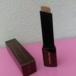 ✨HOURGLASS VANISH STICK FOUNDATION
